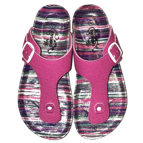 NORTHSIDE Bindi Faux Leather Stripe T-Strap Sandal